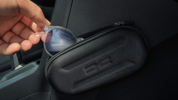 Dacia Sandero Stepway - interior storage